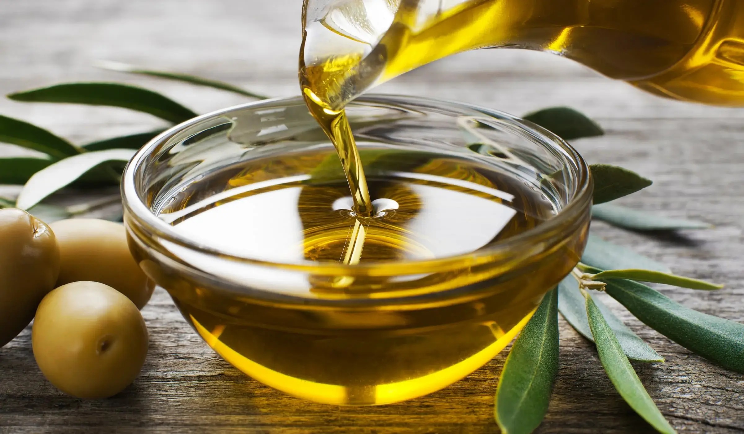 healthy-fats-and-cooking-oils-in-the-kitchen